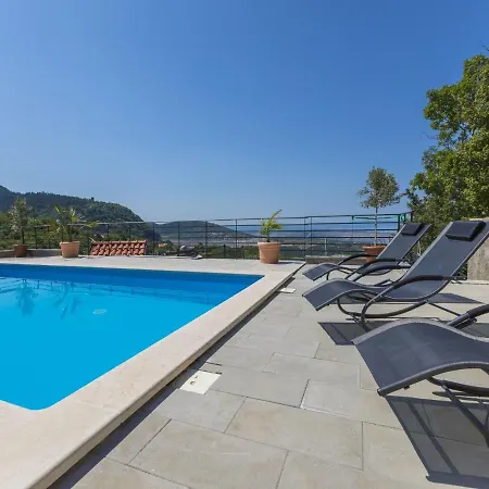 Pez Apartament